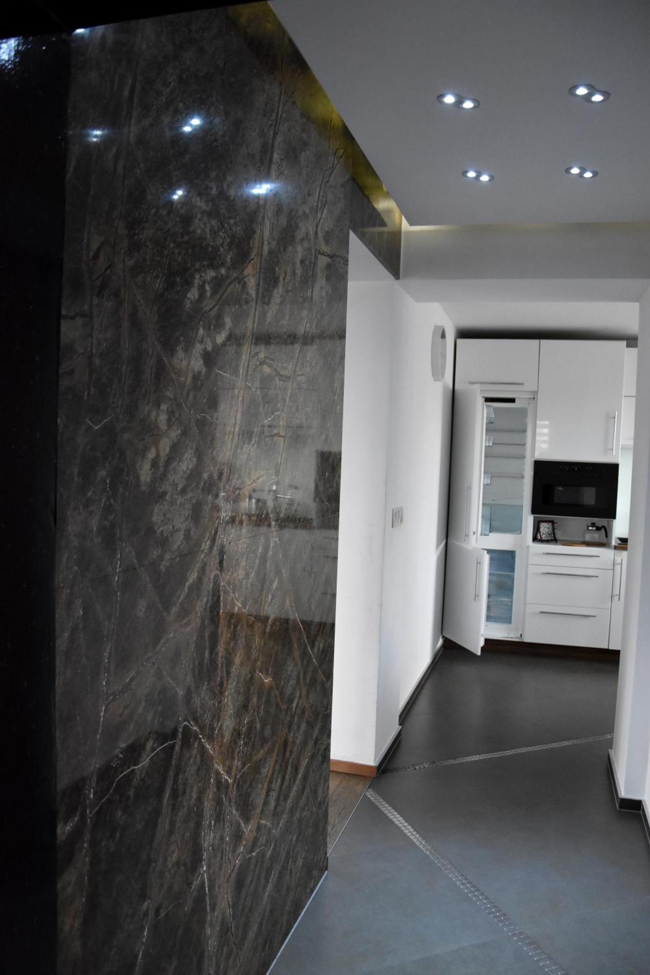 Apartament Night Premium クラクフ エクステリア 写真