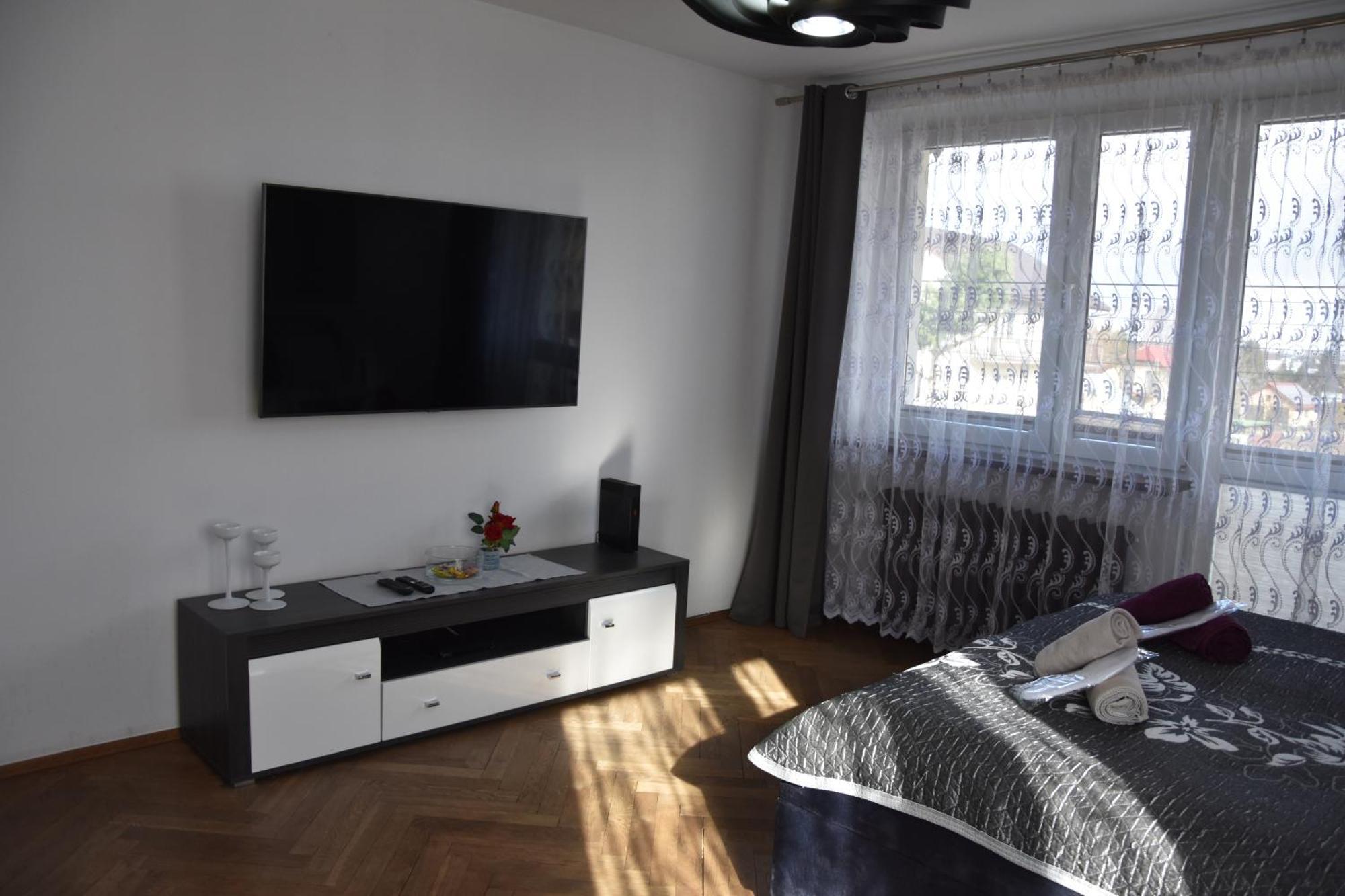 Apartament Night Premium クラクフ エクステリア 写真